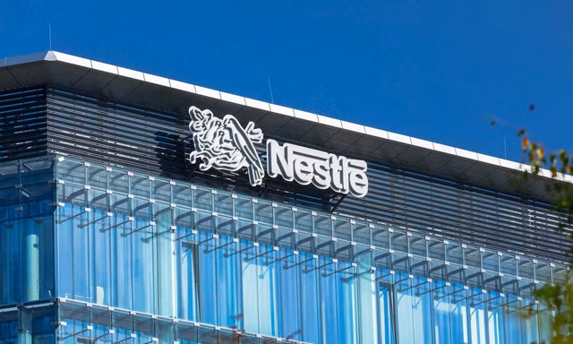 Thấy gì từ động thái chủ động và minh bạch của Nestlé
