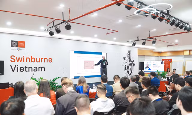 FPT và Swinburne Vietnam đồng tổ chức hội thảo ICIIT 2026, quy tụ các chuyên gia AI từ 14 quốc gia