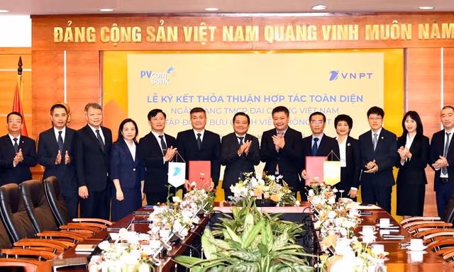 PVcomBank và VNPT hợp tác chiến lược, kết nối sức mạnh tài chính và công nghệ số