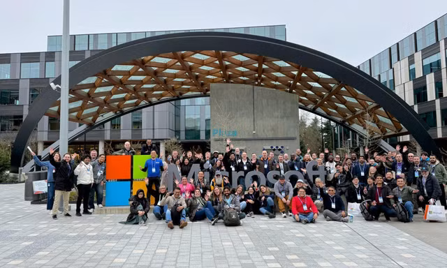 Master Learning Hub Academy tham dự Microsoft MVP Summit tại Mỹ