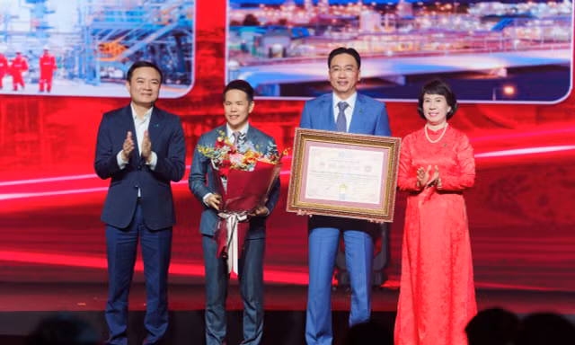 Xác lập Kỷ lục Việt Nam 3 công trình công nghiệp khí