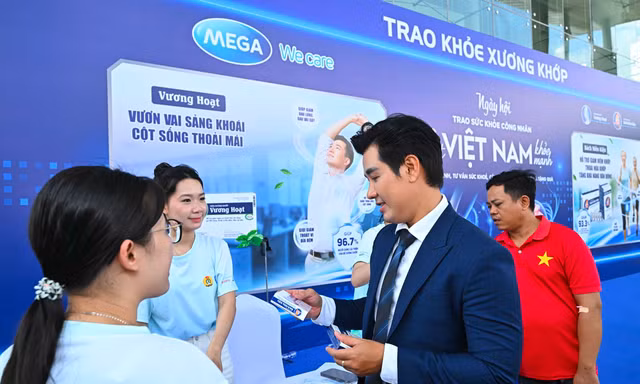 Mega We Care và Fobic đồng hành xây dựng thói quen chăm sóc sức khỏe xương khớp cho công nhân VSIP Bình Dương