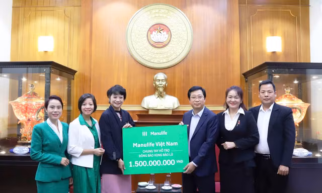 Manulife quyên góp 1,5 tỷ đồng hỗ trợ đồng bào miền Bắc bị ảnh hưởng bởi thiên tai
