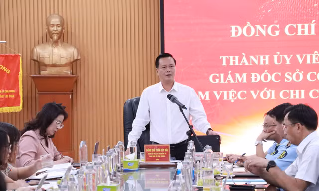 Quản lý thị trường Hà Nội xử phạt hơn 5,5 tỷ đồng liên quan đến thương mại điện tử