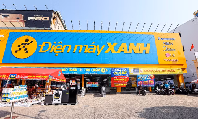 Điện Máy Xanh được chấp thuận chào bán hơn 179,5 triệu cổ phiếu, P/E 2026 chỉ xấp xỉ 10 lần