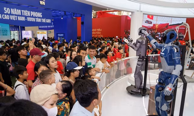 Vingroup ghi dấu ấn tại Triển lãm Thành tựu đất nước với giải thưởng 'Không gian trưng bày tiêu biểu'