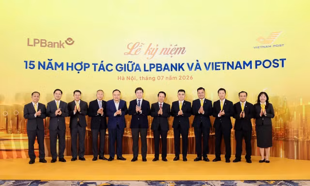 15 năm LPBank - Vietnam Post: Đồng hành kiến tạo mô hình hợp tác ngân hàng - bưu điện tiêu biểu của Việt Nam và khu vực