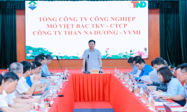 Chủ tịch HĐTV TKV Ngô Hoàng Ngân chỉ đạo đẩy nhanh tiến độ Nhà máy Nhiệt điện Na Dương II