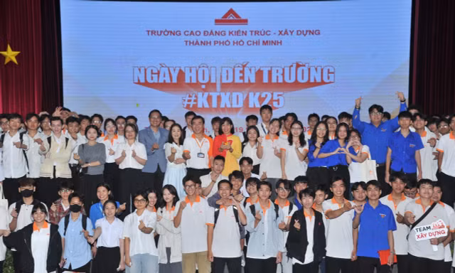 Ngày hội đến trường KTXD K25: Lan tỏa niềm tự hào và khát vọng học tập