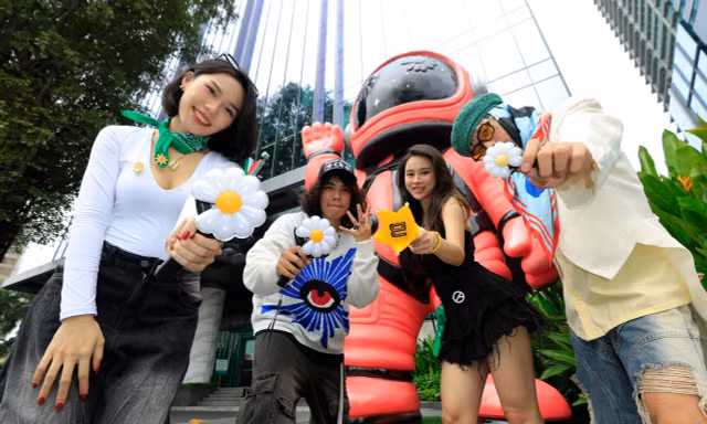 'Ngoại lệ' của ông hoàng K-Pop: VPBank mang đến loạt đặc quyền 'độc nhất vô nhị' cho V-FAM