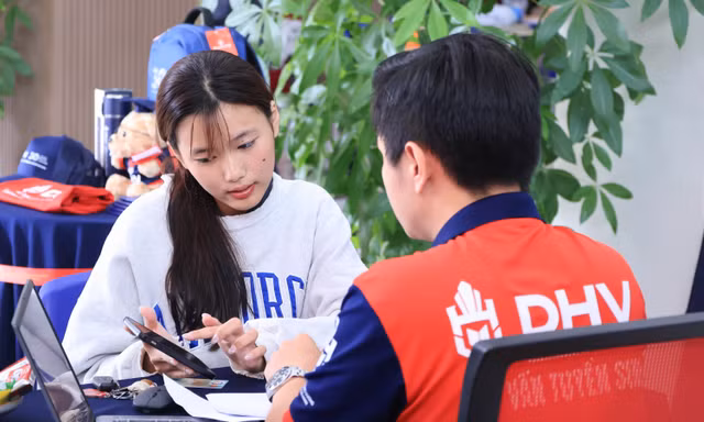 Đại học cam kết hoàn học phí nếu sinh viên không có việc làm?