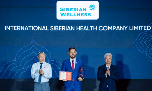 Công ty Siberian Health Quốc tế tiếp tục được vinh danh tại Giải thưởng Rồng Vàng 2026