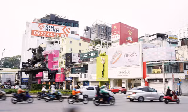 Tierra Diamond Ngã Sáu Phù Đổng: Thêm một thương hiệu mới chinh phục mặt bằng 'nghìn đô'