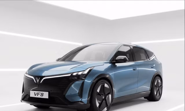 Mua SUV hạng D với giá hạng C: Lý do VinFast VF 8 thế hệ mới tạo 'địa chấn' trong 8 ngày vàng