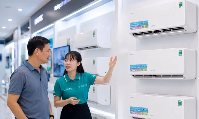 Điều hòa Livotec liên tục cháy hàng tại nhiều cửa hàng điện máy lớn khi trời 'đổ lửa'