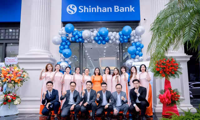 Ngân hàng Shinhan khai trương chi nhánh Đống Đa