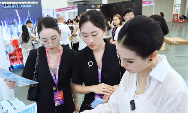 Sức hút của JKLAB Việt Nam tại Triển lãm làm đẹp hàng đầu Việt Nam 