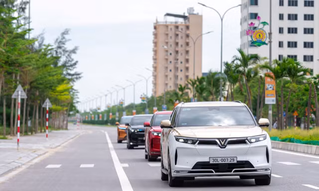 Xe điện VinFast trở thành 'trợ lý di động' thông minh nhờ VF Connect
