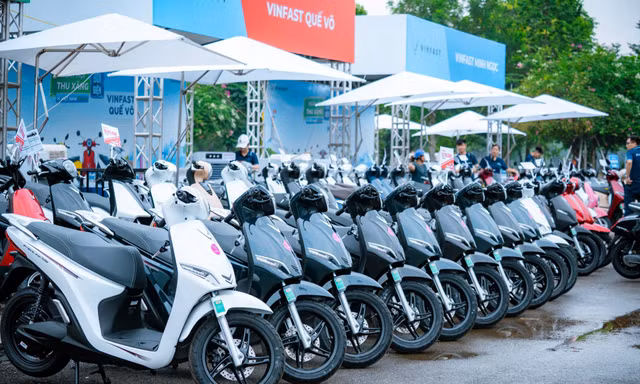 VinFast Feliz 2025: Xe điện toàn diện, đa dụng, 2 pin “cày ngon” hơn 260 km