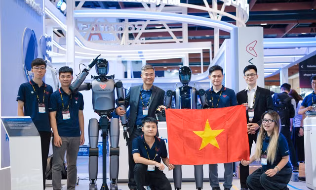 VinRobotics lần đầu trình diễn người máy 'make in Vietnam' tại loạt sự kiện công nghệ quốc tế