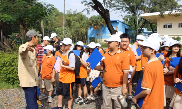 VWS đón học sinh Trường Quốc tế Nam Mỹ tham quan mô hình xử lý rác