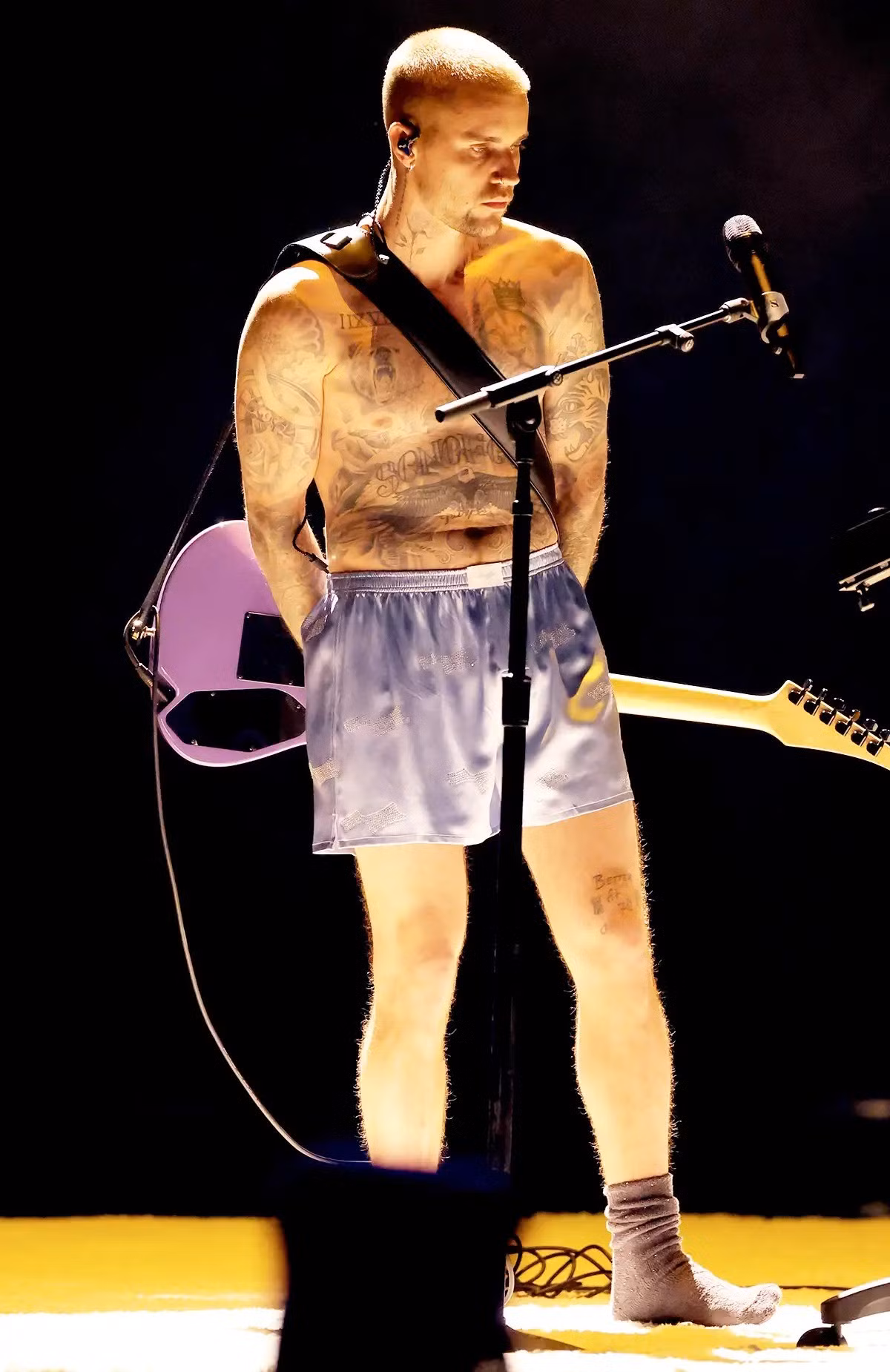 justin-bieber-grammys-020126-2-3.jpg