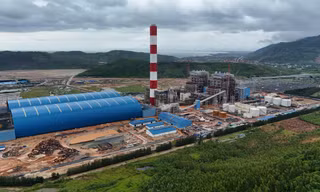 Đốt dầu lần đầu Nhà máy nhiệt điện gần 2 tỷ USD tại Quảng Trị 
