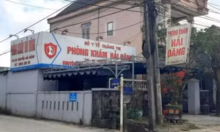 Dâm ô bé gái 10 tuổi, bác sĩ sản phụ khoa bị khởi tố 