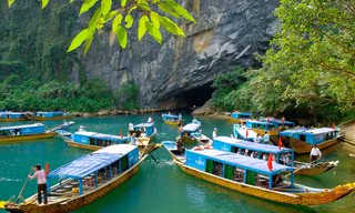 Sắp tăng giá dịch vụ vận chuyển tham quan động Phong Nha, Tiên Sơn 