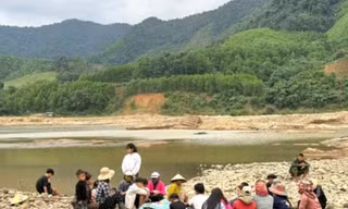 Hai học sinh lớp 3 đuối nước thương tâm trên sông Đakrông 