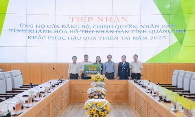 Khánh Hòa hỗ trợ hàng tỷ đồng giúp Huế, Quảng Trị khắc phục hậu quả mưa lũ
