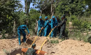 Hủy nổ 3 quả bom, một quả đạn pháo 