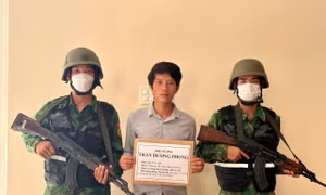 Từ một gói giấy bạc, Biên phòng Lâm Đồng truy ra 'ổ' ma túy 