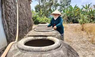 Sống khổ vì ngóng nước sạch từ đường ống cấp nhưng cả năm chưa được giọt nào