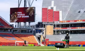 Mặt cỏ sân vận động World Cup 2026 đặc biệt như thế nào?