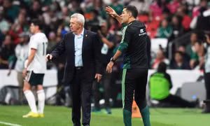 Mexico có tân thuyền trưởng sau nỗi buồn World Cup 