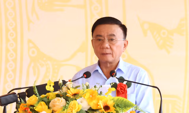 Thường trực Ban Bí thư dự Ngày hội Đại đoàn kết toàn dân tộc tại Lào Cai