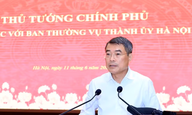 Làm việc với Hà Nội, Thủ tướng chỉ đạo 'nóng' về xây nhà ở cho thuê 