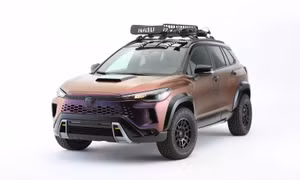 Toyota hé lộ Corolla Cross Hybrid bản độ off-road đặc biệt