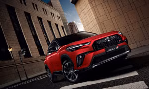 Toyota Corolla Cross 2026 có sự điều chỉnh lớn