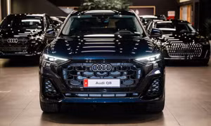 Loạt xe sang Đức và Nhật giảm giá mạnh gần 400 trăm triệu đồng