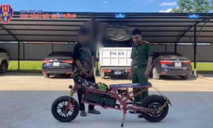 Xử lý học sinh tự độ xe máy điện đi được hơn 100km/h