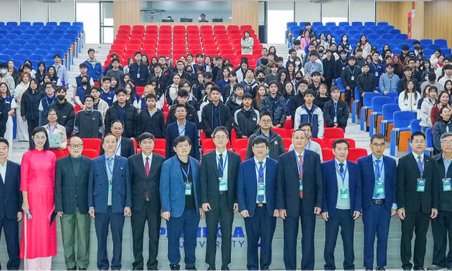 Gần 200 nhà khoa học Việt Nam – Hàn Quốc dự hội thảo Hóa học xanh