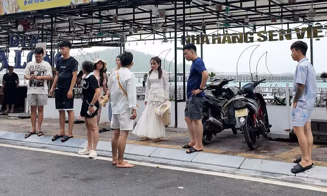 Hơn 2.800 du khách vẫn trên đảo Cô Tô khi bão sắp đổ bộ 