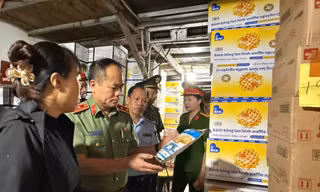 Giám đốc Công an Hà Nội kiểm tra cơ sở sản xuất, hộ kinh doanh ở La Phù
