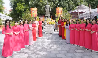 Đền Văn Hiến thờ danh nhân Tô Hiến Thành là địa chỉ giáo dục truyền thống văn hóa, lịch sử cho người dân xã Ô Diên