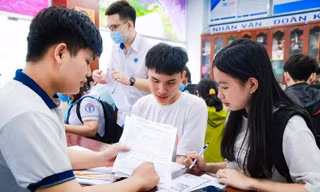 Giảm 5.000 đồng mỗi nguyện vọng xét tuyển đại học, bớt áp lực tài chính cho thí sinh