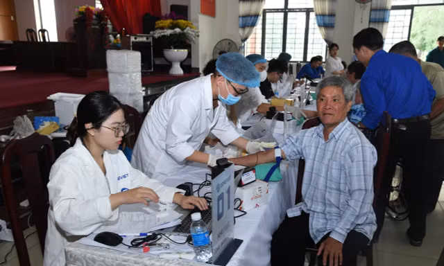 Tây Ninh thu nhận hơn 5.700 mẫu ADN thân nhân liệt sĩ