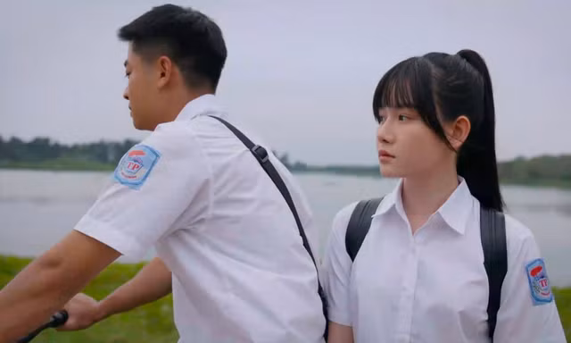 Phía Bên Kia Thành Phố: Thêm lý do khiến khán giả mong nữ chính đừng lộ diện