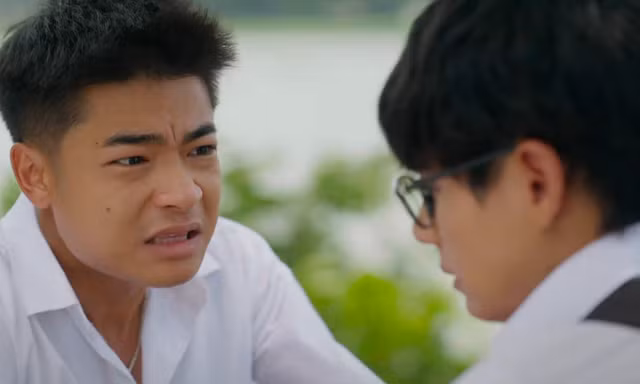 Phim giờ vàng ngày càng theo công thức “khởi đầu hấp dẫn, kết thúc hụt hẫng”?